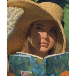 Lana del rey Coffee inspired hnmon