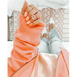 ⋇⋆✦⋆⋇
