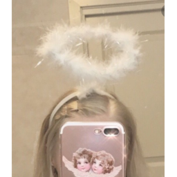 ✨👼Jᴜsᴛ ᴀ ʟɪʟ ʜᴀɴɢᴏᴜᴛ👼✨