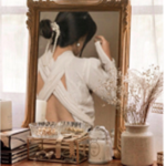.Demure Boutique.