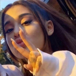 .Ariana Grande.