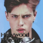 Hollywood Records ୨୧