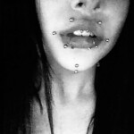 ཐི༻♱༺ཋྀ