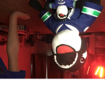 FIN PLAYS ROBLOX