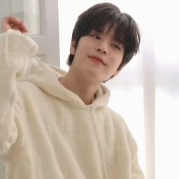 ≡;- ꒰ °🐶ྀི ꒱