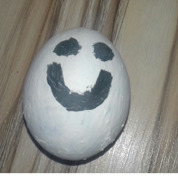 An Egg (GRASS!)