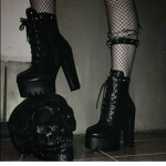~broken love~ <3