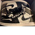 Sneaker con