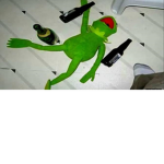 Ayyy13932