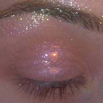 ｡.:*☆