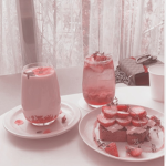 strawberriess! <3
