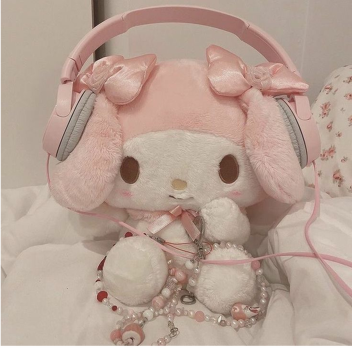 <3
