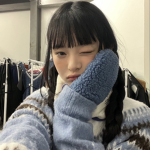 ~Aesthetic Clothes Giveaway in adopt me~
