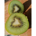 (~•kiwi•~)