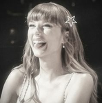 ɞ advertising swift ʚ