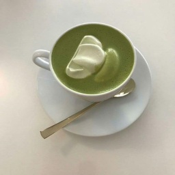 ✦