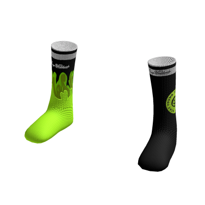 Daeye - Black and Green Socks