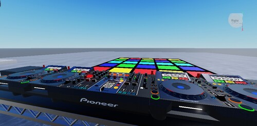 dj party goldpandas