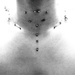 ཐི༻♱༺ཋྀ