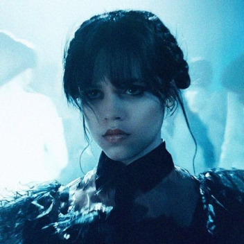 ◤𝕴 𝖙𝖚𝖗𝖓 𝖎𝖓𝖙𝖔 𝖆 𝖙𝖊𝖊𝖓𝖆𝖌𝖊◥