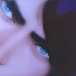 ✦