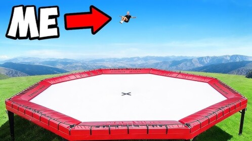 Salta nel trampolino enorme