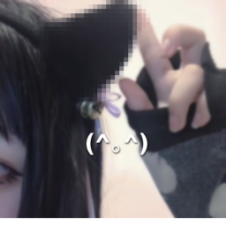 <3