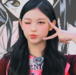 -Newjeans- Group Thumbnail