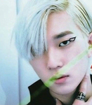 eyeliner theo dimension