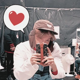 𝐄 icon