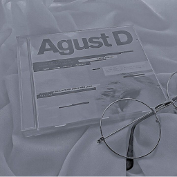 𝐠
