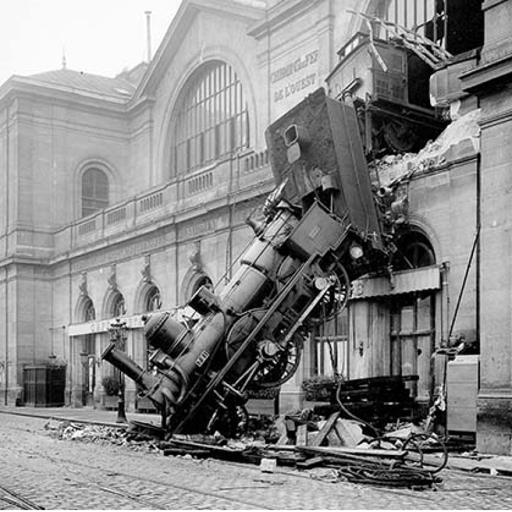 The Hugo train wreck (CRASH SOUNDS!!!)