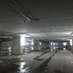 BACKROOMS : Level 1 ''Parking Lot''