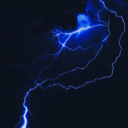 𝔏