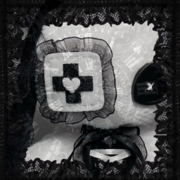 ༺ ♱ ༻