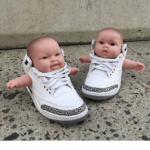 The shoe baby group