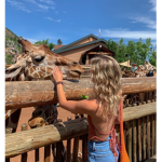 Zoo zoos
