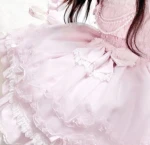 ribbn laced Group Thumbnail