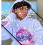 LARRAY MERCH AND MORE