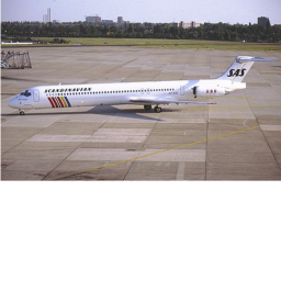 Scandinavian Airlines System Flight 751