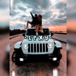 • L E X Y •