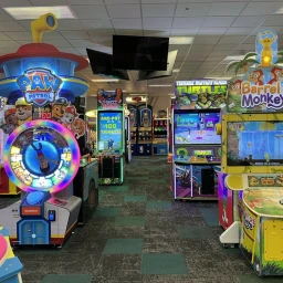 CHUCK E CHEESE 2.0 TOUR Halloween 🎃🍕 🐭  icon