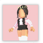 Queen gamer girl
