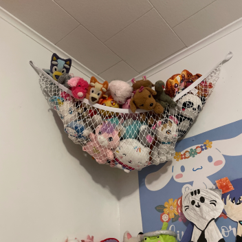 Stuffed animal lounge 