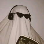 ᴛʜᴇ ᴜɴᴅᴇʀɢʀᴏᴜɴᴅ