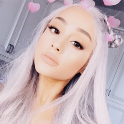 ❣