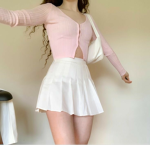 ari’s clothing’