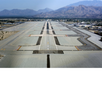 Muchas flechas airport 2