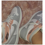 gloss.mia