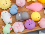 Mochi and fidget gang